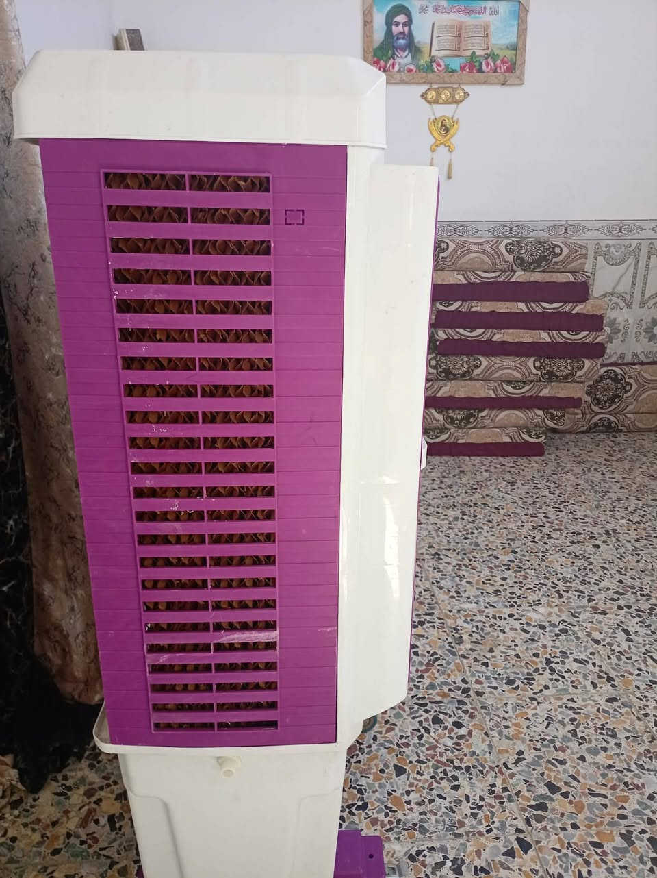 السلام عليكم مبردة للبيع استعمال كلش قليل اخذتها ب250ابيعها ب180مستعجلين على بعيتها مكاني كربلاء الي يريدهها يتفضل شرط نضيفه وجديده كلش


**إذا كنت صاحب هذا الإعلان وتريد حذفه لأي سبب، رجاءا أرسل رسالة إلى الدعم الفني**