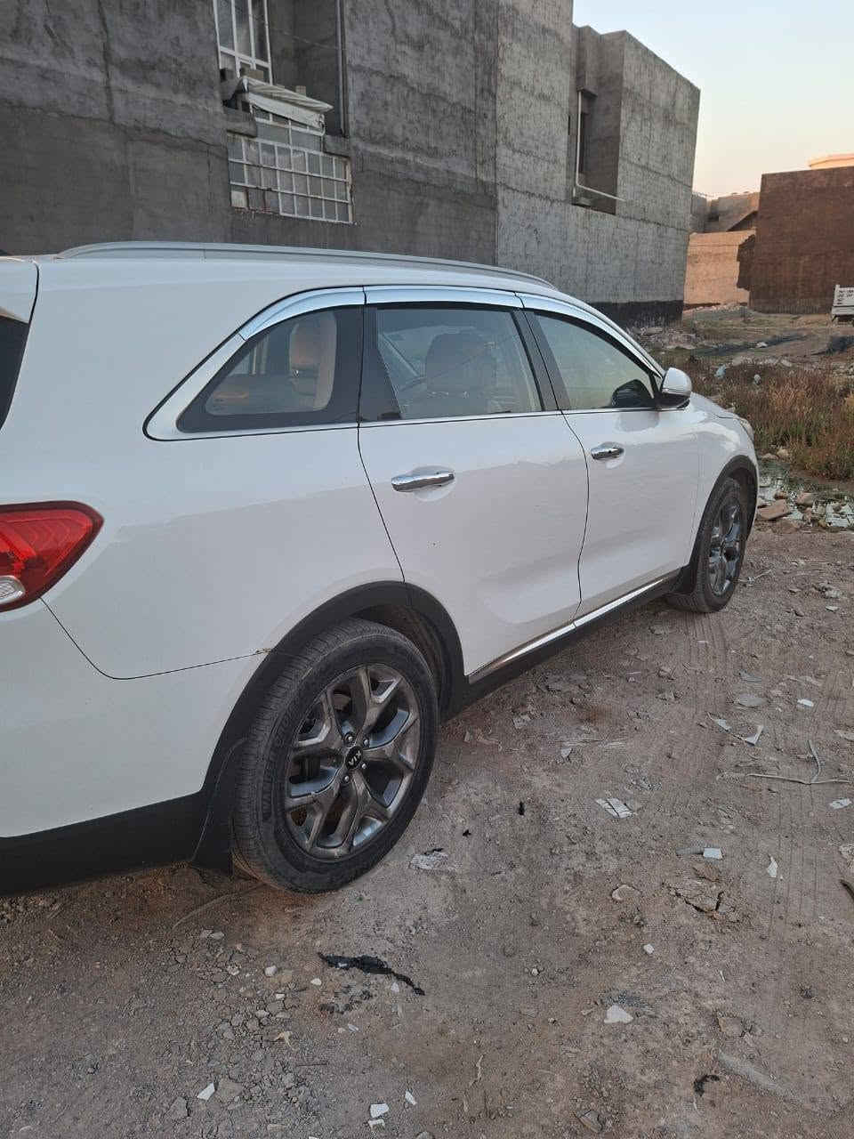 سورينتو موديل 2016 خليجي ماشية 220000 السونار مرفق ويا الصور 
للتواصل *********** بعقوبة, ديالى
