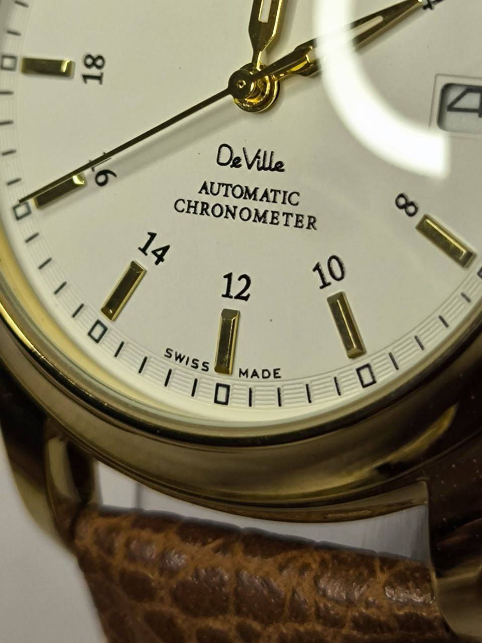 ساعة من ماركة اومكا OMEGA
تحفة فنية 
لمحبي الكلاسك والهدوء
مكينة اوتماتيك نصب وتكويك 
ميناء ابيض مميزة مزودة بمنفذ تاريخ مع فول لامينوس 
زجاج زفير  ضد الخدش 
مقاومة ماء وغبار 
سير جلد طبيعي 
قفل فراشة 
القطعة مختمة بالكامل

⚠️ملاحظة متوفر قطعة واحدة فقط

السعر:-80 الف ع اول تم 
للحجز ارسل رقمك وعنوانك واقرب نقطة داله


**إذا كنت صاحب هذا الإعلان وتريد حذفه لأي سبب، رجاءا أرسل رسالة إلى الدعم الفني**