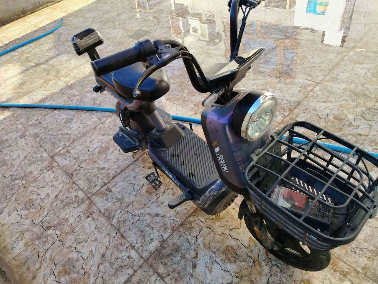 ٣٠٠وبي مجال*********** خناقين, ديالى
