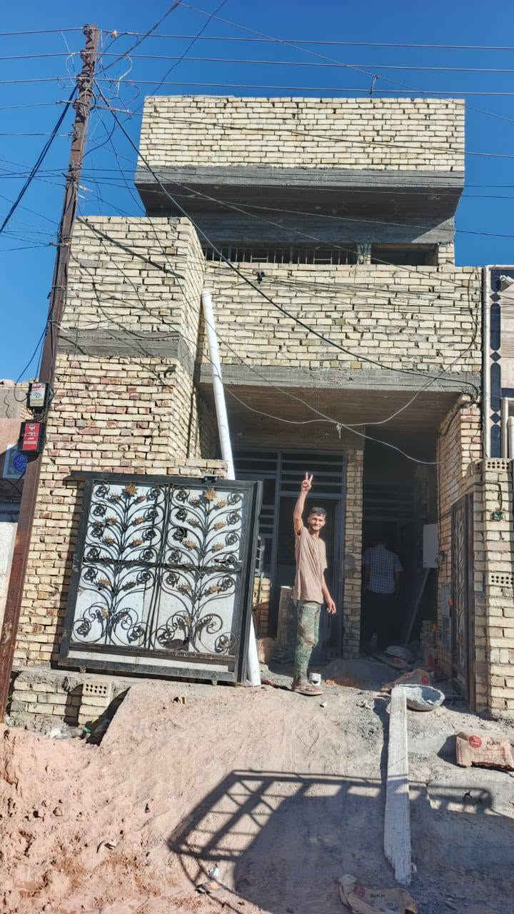 شمنتضر ما تلبخ واجهتك (خلفه لبخ وجهات وتطعيمهه +اسطار جص فقط ما اشتغل المخمر) ***********

