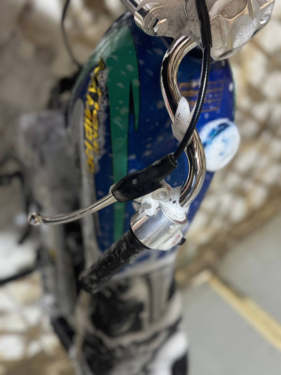 عمي السلام عليكم دراجه شاصي نامه ١٢ وغراض كله ٢٦ للبيع دراجه بعدهي لوك سعره خاص مو شراي لاتجي بروح امك


**إذا كنت صاحب هذا الإعلان وتريد حذفه لأي سبب، رجاءا أرسل رسالة إلى الدعم الفني**