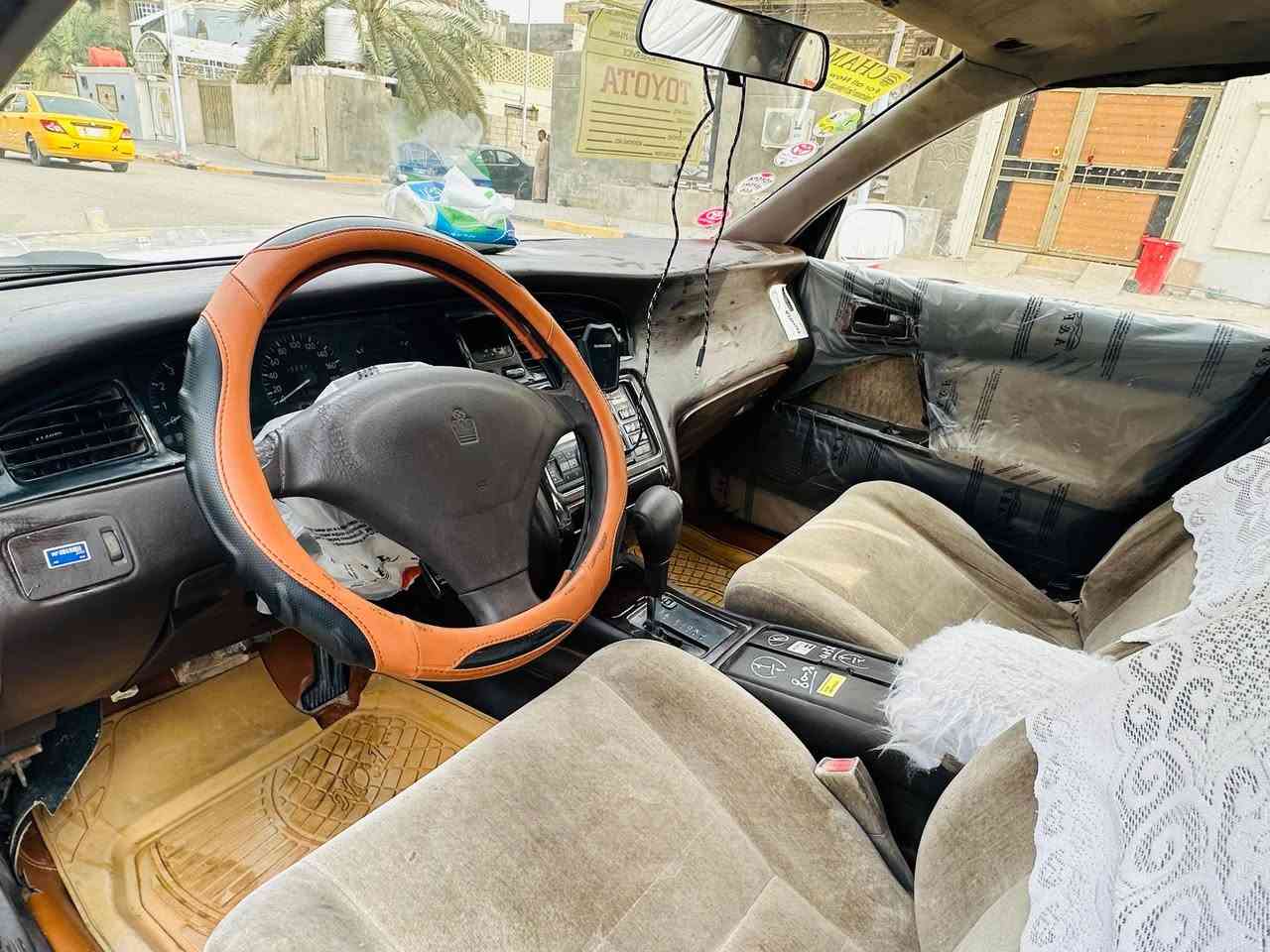 سلام عليكم سياره بطه متصل مكفوله نقل وكص مكينه وكير ثنين ونص جديده رقم انكليزي سياره توها صاعده هزه سنويه بسمي  2031 سعر 53 وبيها مجال قليل مكان البصرة زبير رقم الهاتف ***********
