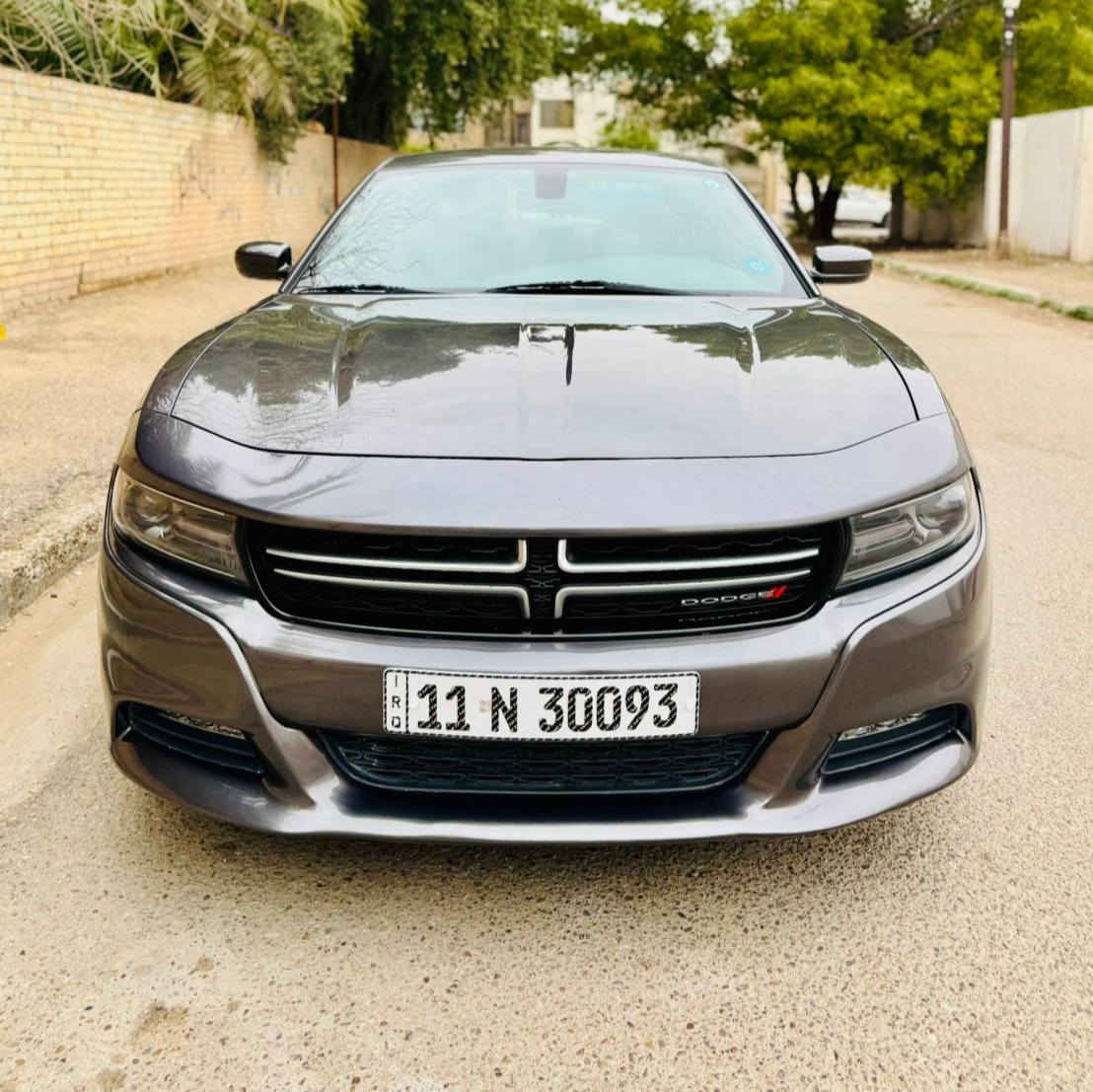 دوج جارجر SXT 2015 
حادثه جاملغ امامي وباب كلير 
بدون ايرباك بدون دواخل ابد 
ماشيه 140 كيلو 
باسمي رقم بغداد 
هزه جديده 

🛑السعر سوي تعليق يصل مباشرة 🤖 

السياره كامله عل اخير حبايه بدون نقص بيع او مراوس
مكاني بغداد الاعظميه 

رقم صاحب السيارة 
***********
