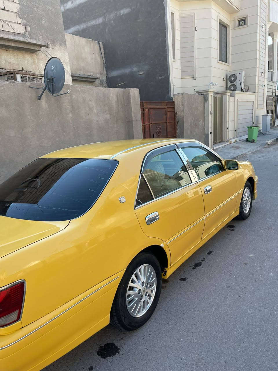 سلام عليكم جنون رقم بصره الاماني تخم تاير جاهزه مكينه ديفور جبير 3 دكم شاشه كشنات كهربائي لعلم نغل جثه وبيع كوم حديد سكراب اتكفل بس من العشاير ولمو شراي لا يكسر بحلال العالم والعنوان بصره *********** السعر 55 وبيها مجال لشراي
