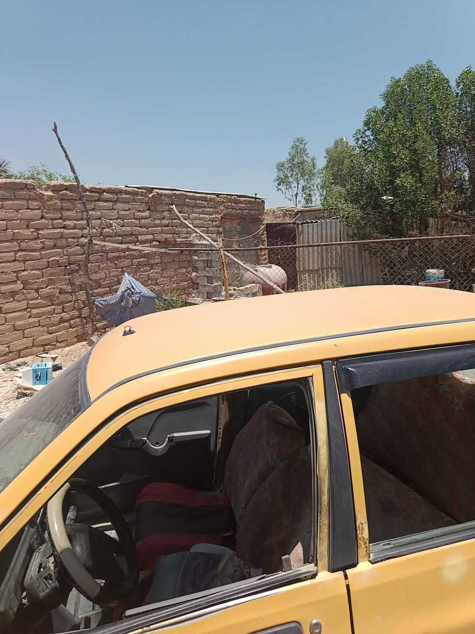 سلام عليكم سايبا للبيع منغولي مديل ٩ بدون تحويل بيه سنويه سنساخ لمكينة قبل شهر جفتتهة سياره نكره سلف عوزهة بس بور لسعر ٦٥٠ الف مكاني نجف شارع كربلاء عمود ١٧٠
رقم ***********
