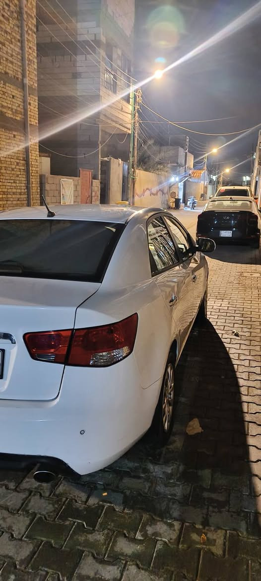 سيراتو 2013 خليجية سيارة كفالة من الصبغ وضربة سيارة جاهزة من كلشي راعيهة الشرعي بل بصرة ومكان السيارة بل بصرة البراضعية *********** واتساب فقط و السنوية ل 28
