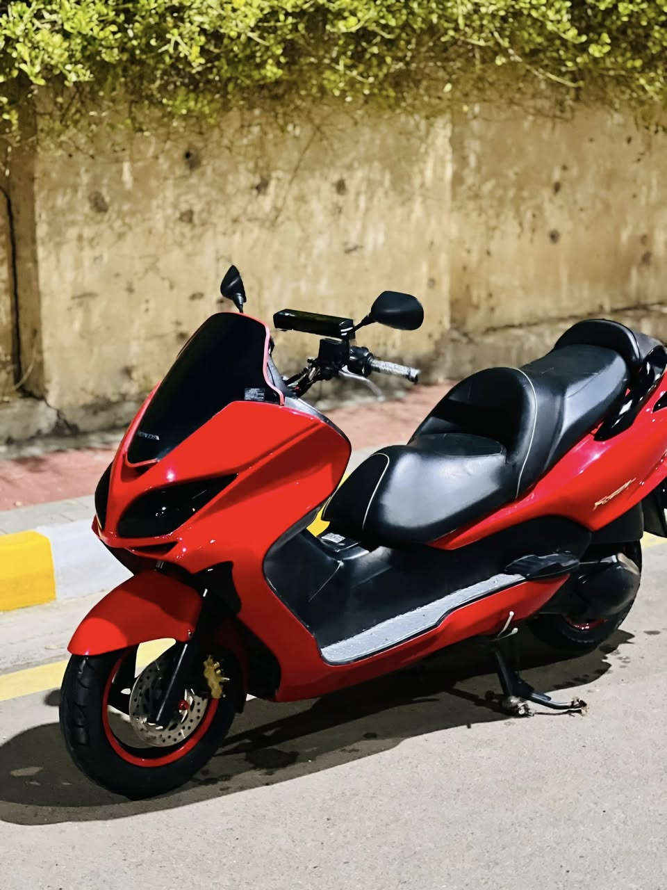 فورزه 09 كرستال (7 كير 4 تحويلات) 

رقم سنويه باسمي  (رقم انبار الجديد)

مكينه جويتر فيتم كله بلاد وضع شركه

كلوب داخل الصندوق كله شغال 

ماشيه40. نضافه الكفر ٩٠ 

شلعه معدل شك الكاع عليها ادامه كامله جاهزه للشارع   كلها وضع شركه 

شرط جيب ١٠ فيتريه وفحص / مكاني الانبار الرمادي شارع المستودع 

سعرها ( 16 ورقه ) بيها مجال 

مستعجل على البيع
*********** هاتف 
*********** وتساب
