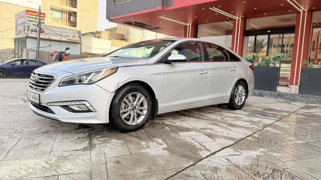 السلام عليكم سوناتا 2017 السعر 133
سياره جديده محرك وكير شرط مامفتوح ضررها بابين جهه السايق شاشه كبيره تخم تاير سياره جاهزه مكان السيارة بغداد الكرج ***********
