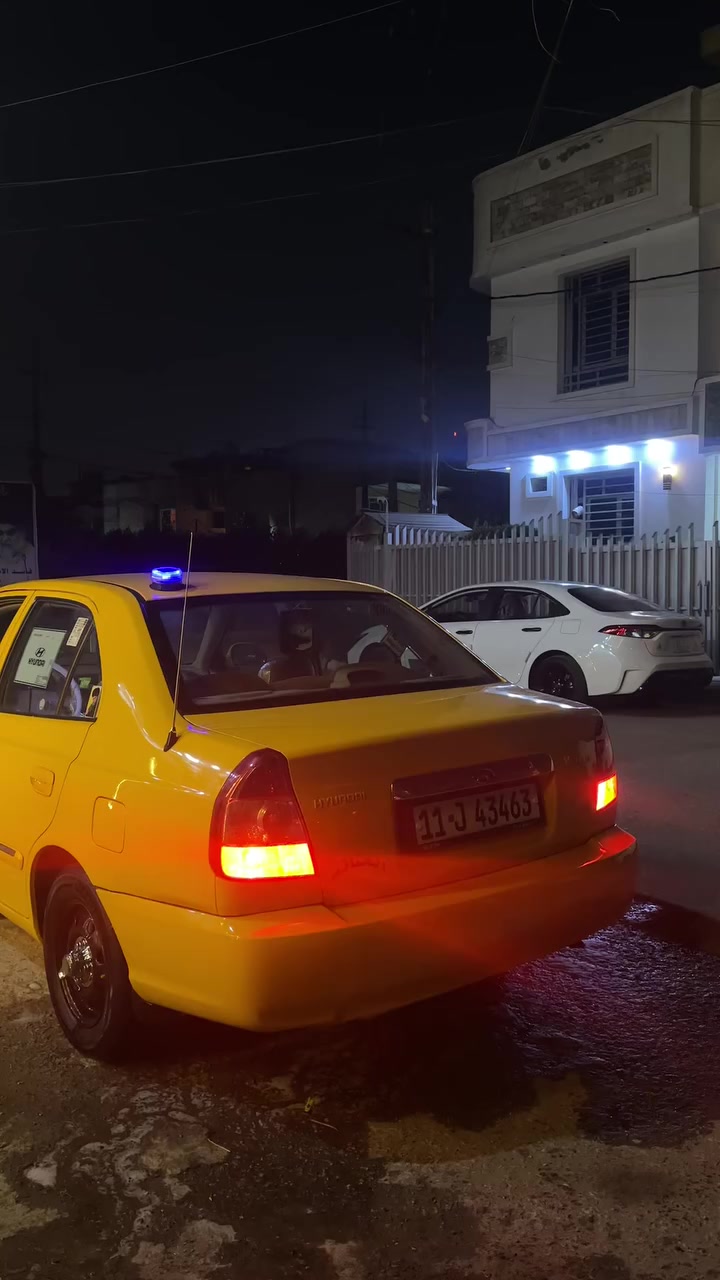 السلام عليكم هونداي فيرنا موديل 2014 ضرر الجاملغ الخلفي فقط السياره جديده او خير من الله منضومه غاز بيه مسويله ادامه كامله او بيه الكارت لاصفر مال الصيانه مالته موجود او يجي وياه هورن براد السعر 70وبيه مجال مكاني بغداد الدوره الاتصال ***********
