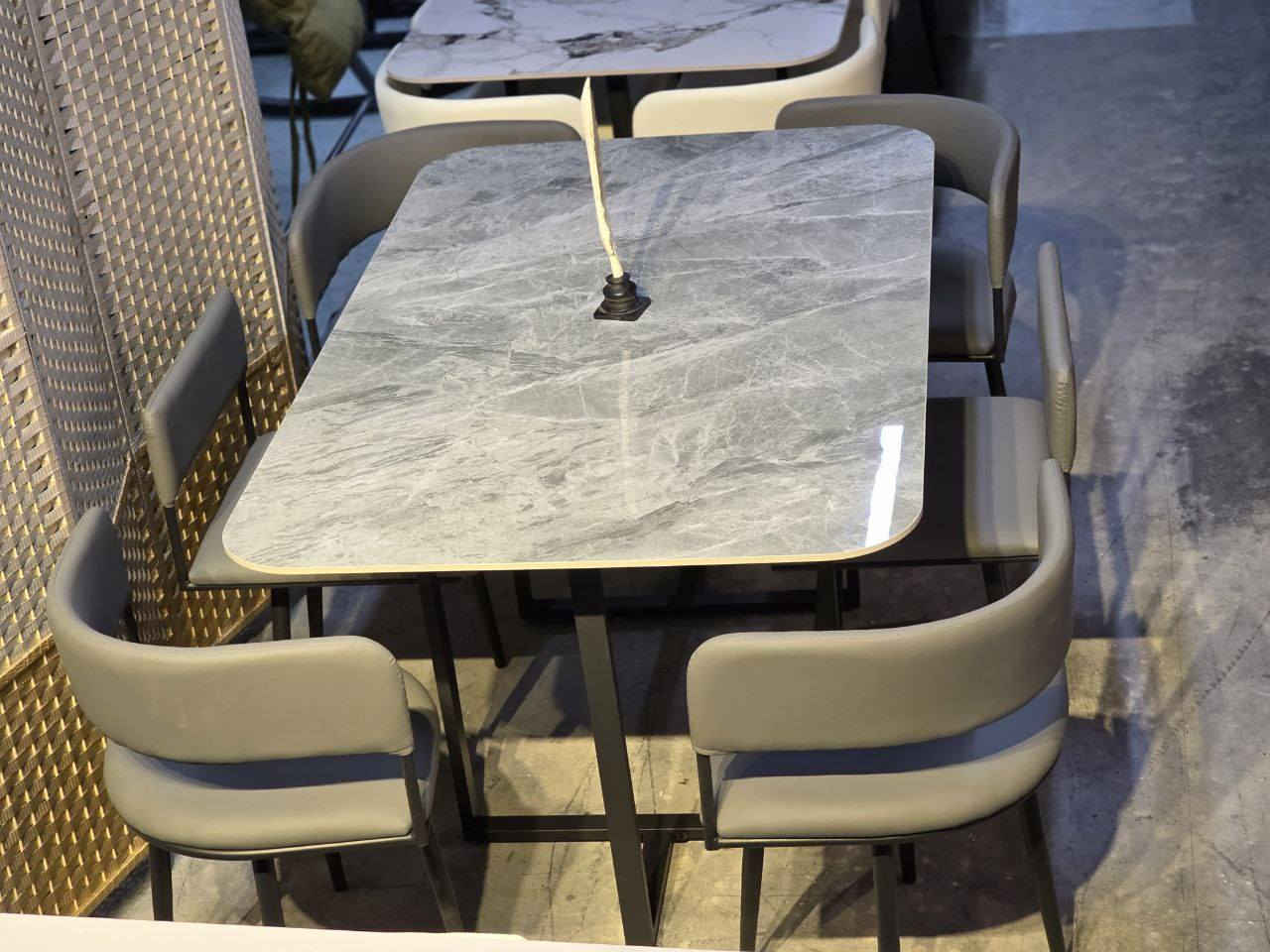 ✨ وصل الجديد يمّنا وبسعر يفرّح ✨
🍽️ ميز طعام مع ٦ كراسي – فخامة حقيقية
اختيار مثالي للمطابخ وغرف الطعام 👌
✔️ سطح مرمر أنيق يضيف لمسة راقية
✔️ كراسي جلد مريحة للجلوس اليومي
✔️ هيكل حديد درجة أولى ثابت ويتحمّل
✔️ تصميم عملي + شكل فخم
📏 القياسات:
▪️ العرض: ٩٠ سم
▪️ الطول: ١٥٠ سم
💰 السعر: 310للف
#ميز_طعام #٦_كراسي #أثاث_منزلي
#مرمر #عروض_الأثاث توصيل_مجاني
جنة_الأسعار أثاث_عراقي ديكور_بيت


**إذا كنت صاحب هذا الإعلان وتريد حذفه لأي سبب، رجاءا أرسل رسالة إلى الدعم الفني**