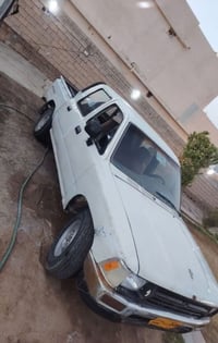 تويوتا • مكان العلم • سمره