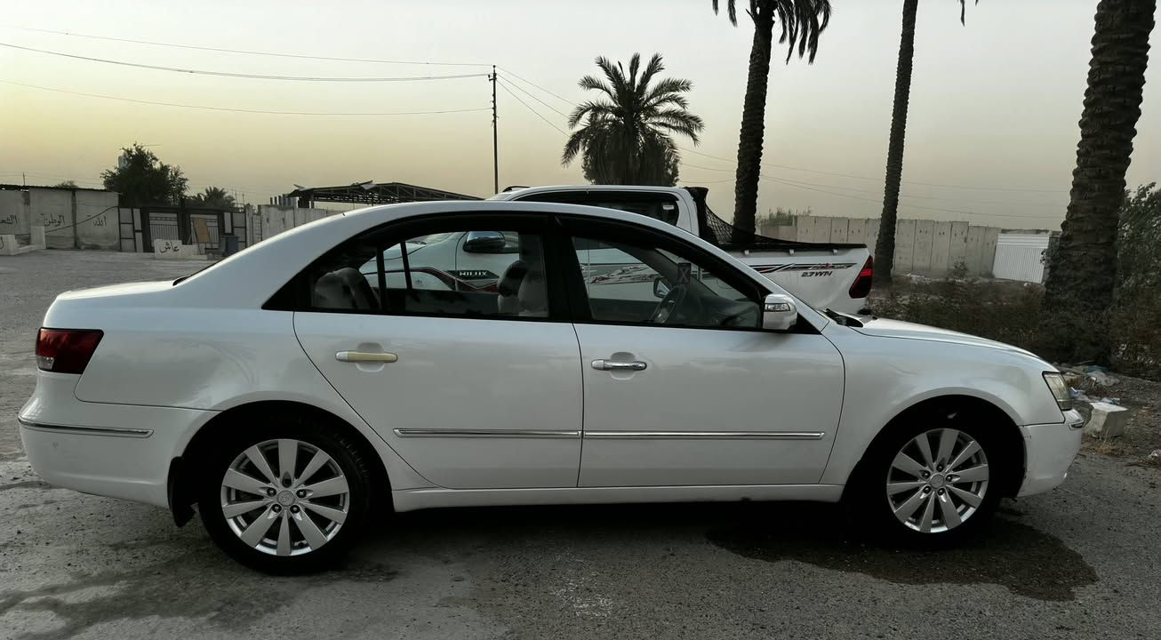 سوناتا ٢٠١٠ خليجيه بيهة طخه باللغد وباب الامامي الايمن مصبوغ صبغ درجه اولى
الدعاميه الامامه تحتاج صبغ مكشره وبيهة بارد بالجاملغ الامامي جهة السايق الكير بي مشكله ماعرف شنو بالضبط من السياره بارده وتمشي بيهة من تثكل وتريد تطبك تصير عته اثناء ترجيعه النمره من تحمه السياره يروح هذه الخلل
 السعر المطلوب ١٢٦٠٠ يعني شده و٢٦ ورقه 
اي استفسار 
***********
***********
