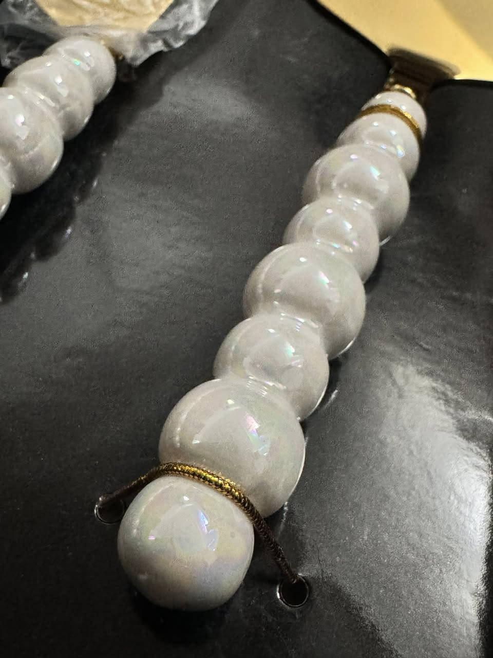 طلع عندي هذا البكج اليدات مالتهم مثل صدف لؤلؤ يخبلن
اكتبولي سعر


**إذا كنت صاحب هذا الإعلان وتريد حذفه لأي سبب، رجاءا أرسل رسالة إلى الدعم الفني**