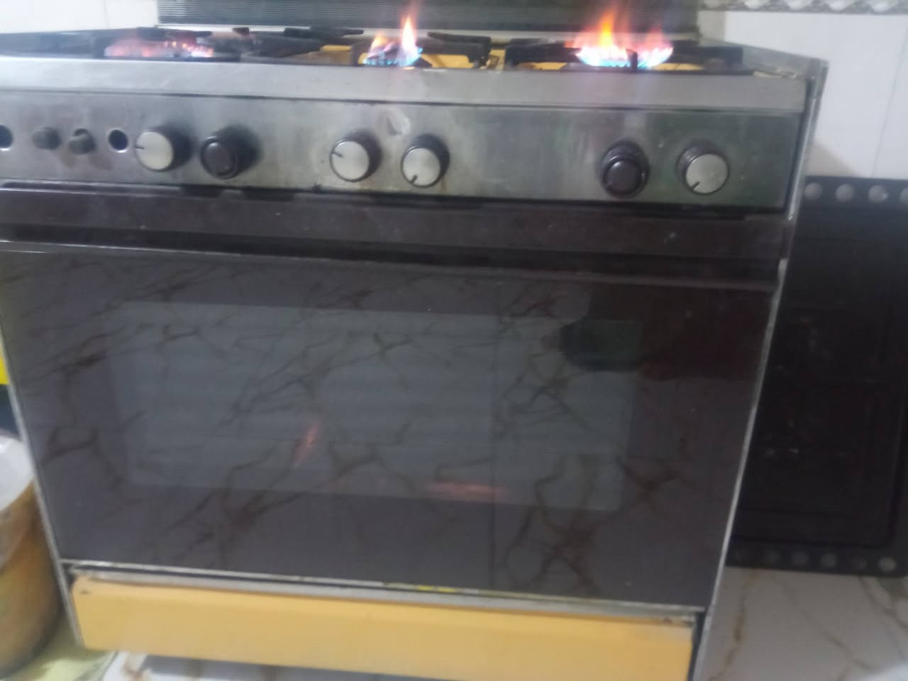 طباخ نظيف شغال فرن للبيع سعره 230بي مجال


**إذا كنت صاحب هذا الإعلان وتريد حذفه لأي سبب، رجاءا أرسل رسالة إلى الدعم الفني**