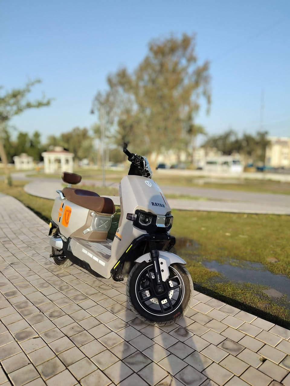 ريان وحش الكون للبيع
لون مميز
مواصفات
6 باتري
ملف 2000
80 كيلو بالشحنة الوحدة
نظام p
نظام R
نظام حماية سرقة
نظام بصمه
تربط على موبايل
قاطع دورة
نظام abs
منفذ شحن USB
َوصل الشراء موجود مصالها اسبوعين 
العنوان بغداد شارع فلسطين
للاستفسار *********** 
السعر خاص
