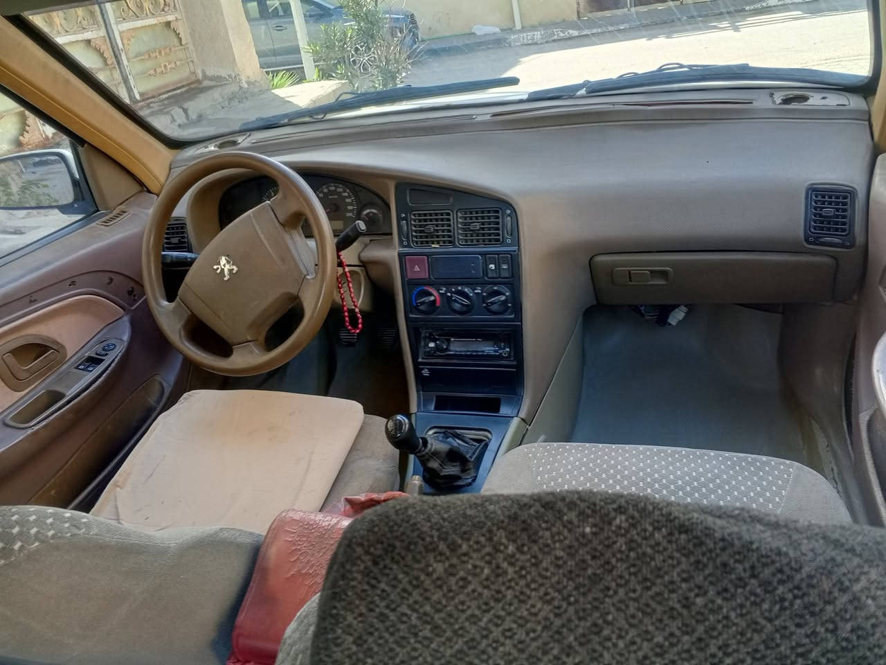 سلام عليكم سياره بيجو 405على بلاد مكينه وكير شراط تبريد شغل تدفه شغله حداديه حلوه كهربيّة كله شغله تيرات 50بلميه مكفوه من ضربه وصبغ وضع  اشريكه سنويهه منتهيه  تحويل مباشر العنوان البصره الزبير  السعره 30وبيه مجال رسلني على فيس ودلل


**إذا كنت صاحب هذا الإعلان وتريد حذفه لأي سبب، رجاءا أرسل رسالة إلى الدعم الفني**