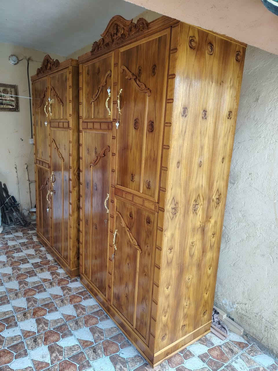 كناتير جديد نجاره تسكام سعر الواحد ٢٥٠ واتساب ***********
