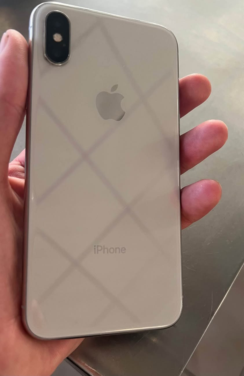Iphone X 64 g

باتری ٨٧ 
شاشه‌ی گۆراوه‌  و دوو درزی سه‌ر شوشه‌ی هه‌یه‌  له‌وێنه‌كه‌ دیاره‌ زه‌ق نیه‌ 

شه‌حن و شه‌به‌كه‌ و وایفای و سیم  و كامێره و ده‌نگ و ئیتار و و دوگمه‌ی لاكانی به‌شه‌رت و مه‌زبوتن.

١١٠ هه‌زار و معامه‌له‌یه‌ كه‌م السليمانية, العراق


**إذا كنت صاحب هذا الإعلان وتريد حذفه لأي سبب، رجاءا أرسل رسالة إلى الدعم الفني**
