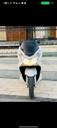 للبيع دراجه pcxجيل الاول دراجة مال رمبه مديل18 ماخذها رمبه الدراجه على...