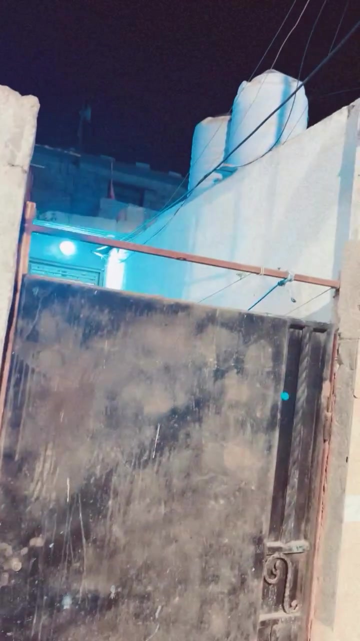 سلام عليكم بيت فضله طابو صرف بالأمن داخلي مساحه٨٧ غرفه وصاله ومطبخ مثل تصوير وديوان مرتب البيت  كونكريت البيت سعر ٧٥وفي مجال


**إذا كنت صاحب هذا الإعلان وتريد حذفه لأي سبب، رجاءا أرسل رسالة إلى الدعم الفني**