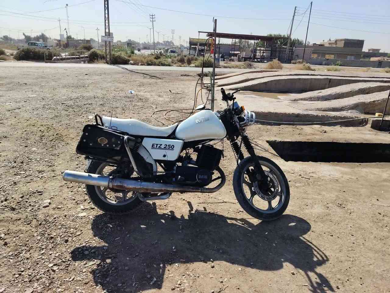 سلام عليكم دراجه مزت البيع ***********
