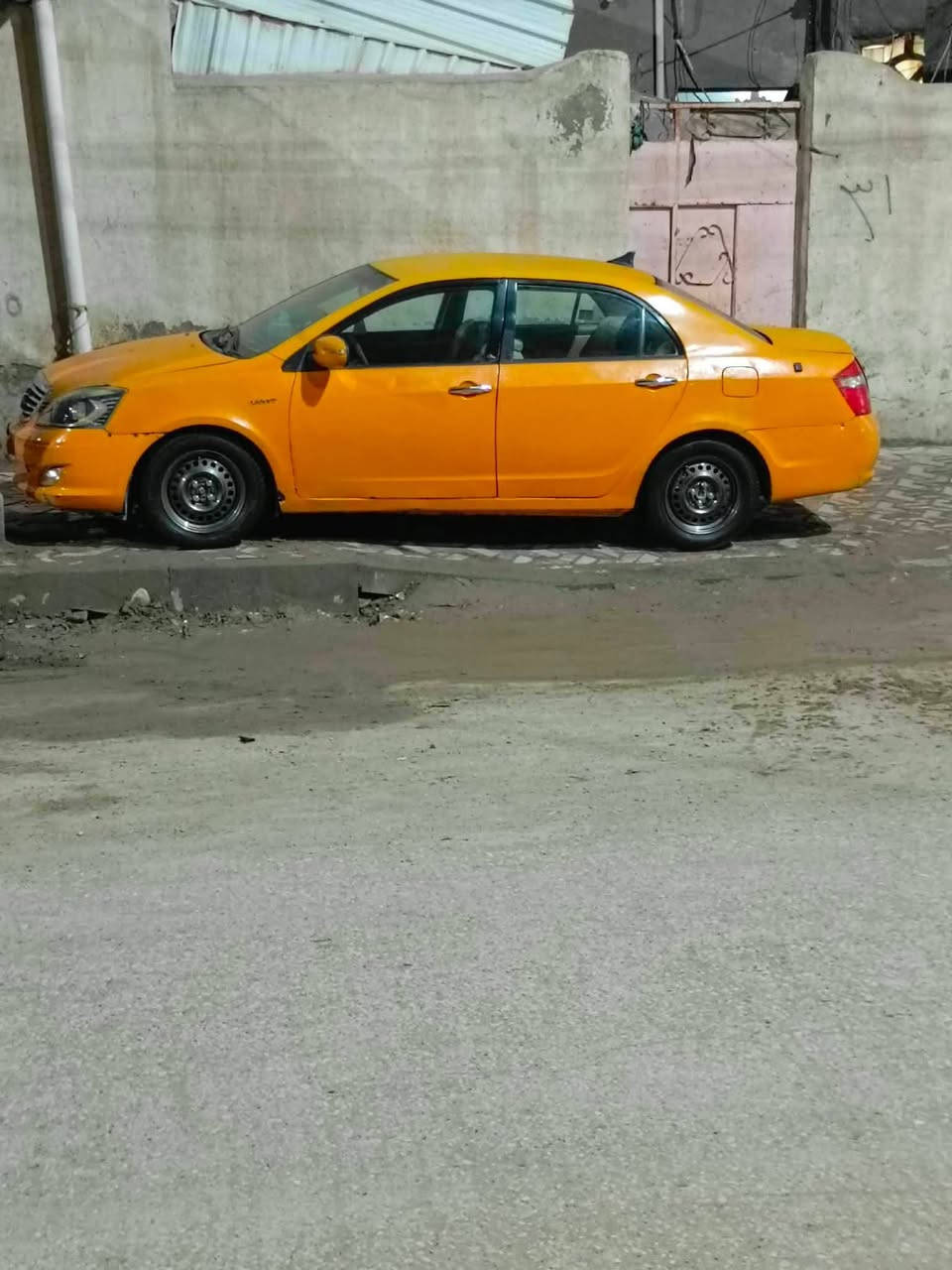 سلام عليكم     سعر ٣٣ وبيه حك جيه
جلي موبل 
محوره مكينه كير كورله 
مصبوغه عام جماليه سياره بسمي 
مكان سياره شطره


**إذا كنت صاحب هذا الإعلان وتريد حذفه لأي سبب، رجاءا أرسل رسالة إلى الدعم الفني**