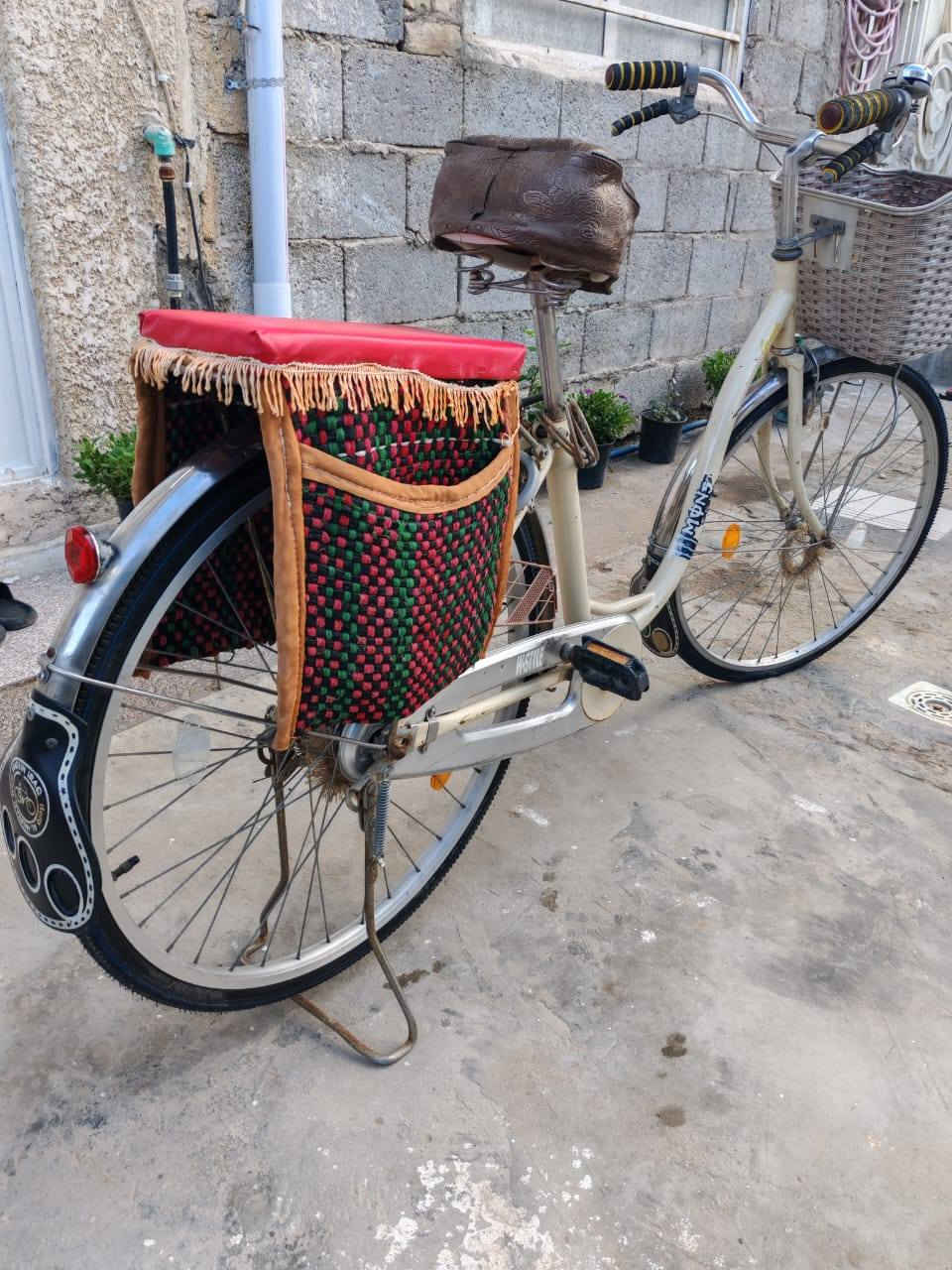 بايسكل ياباني نظيف جدا الحجم 26
السعر 90 

***********
