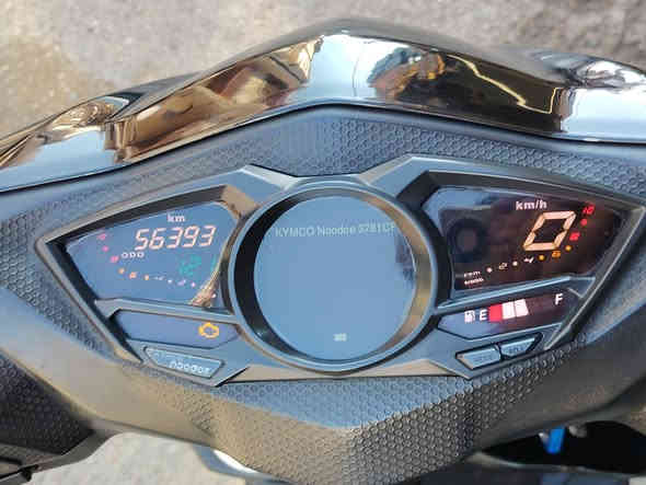 سلام عليكم 
كايمكو رايسنك S موديل 2017 ماشيه 57000 الف رمبه
فول نضافه مكفول كفاله عمامه 
بدون اوراق يعني ما مرقم 
السعر 13 ورقه وبيه مجال 
العنوان الانبار الرمادي 
***********
