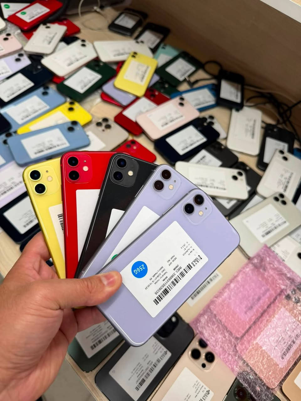 🔥وصول وجبة اجهزة بكمية كبيرة المستعملة 🔥
👈🏻👈🏻لا نتعامل بالدين ولا بالاقساط فقط نقد 👉🏻👉🏻
➖➖➖➖➖➖➖➖➖➖➖➖➖➖➖
1.ايفون 16برو ماكس مستعمل ذاكرة 512GB 
 مع باكيت 📦وملحقاته الاصلية بطارية 100%
💵 السعر (1.480.000) دينار عراقي
•••••••••
1.ايفون 16برو ماكس مستعمل ذاكرة 256GB 
 مع باكيت 📦وملحقاته الاصلية 
💵 السعر (1.350.000) دينار عراقي
•••••••••
2.ايفون 15برو ماكس دبل سيمكارت ذاكرة 512GB 
 مع باكيت 📦وملحقاته الاصلية
💵 السعر (1.150.000) دينار عراقي
•••••••••
2.ايفون 15برو ماكس تك سيمكارت ذاكرة 256GB 
 مع باكيت 📦وملحقاته الاصلية
💵 السعر (950.000) دينار عراقي
•••••••••
2.ايفون 14برو ماكس  ذاكرة 512GB 
💵 السعر (850.000) دينار عراقي
•••••••••
3.ايفون 14pro مستعمل ذاكرة 128GB 
💵 السعر (620.000) الف دينار عراقي
•••••••••
4.ايفون 14 مستعمل ذاكرة 128GB 
‎💵 السعر (435) الف دينار عراقي
•••••••••
5.ايفون 13برو ماكس مستعمل ذاكرة 256GB  
💵 السعر (720) الف دينار عراقي🔥🔥
•••••••••
6.ايفون 13بروماكس مستعمل ذاكرة 512GB
💵 السعر ( 750 ) الف دينار عراقي
••••••••
7.ايفون 13برو مستعمل ذاكرة 128GB 
💵 السعر 590 الف دينار عراقي
•••••••••
8.ايفون 13 مستعمل ذاكرة 128GB 
💵 السعر 410 الف دينار عراقي
•••••••••
•••••••••
9.ايفون 11برو ماكس مستعمل ذاكرة 256GB 
💵 السعر 395 الف دينار عراقي
•••• •••••
10.ايفون 11برو ماكس مستعمل ذاكرة 64GB 
💵 السعر 350 الف دينار عراقي
•••• ••••
11.ايفون 11برو  مستعمل ذاكرة 256GB 
💵 السعر 350 الف دينار عراقي
•••• •••••
12.ايفون 11برو ماكس مستعمل ذاكرة 64GB 
💵 السعر 295 الف دينار عراقي
•••• •••••
13.ايفون 11 مستعمل ذاكرة 64GB 
💵 السعر 250 الف دينار عراقي
•••• •••••
14.ايفون 11 مستعمل ذاكرة 128GB 
💵 السعر 310 الف دينار عراقي
•••• •••••
15.ايفون 11 مستعمل ذاكرة 256GB 
💵 السعر 325 الف دينار عراقي
••••••••••
16 .ايفون Xs Max ذاكرة 256GB
💵السعر 285 الف دينار عراقي
➖➖➖➖➖➖➖➖➖➖➖➖➖➖➖➖
‏‎كل اجهزتنا المستعملة اصلية ومع كل جهاز ننطي بطاقة ضمان بأسم المشتري لضمان الجهاز لمدة 10 يوم 
......................................................................
‏‎ الهداية مع الاجهزة الايفون 
‏‎(شاحنة او كيبل شحن ماركة + لاصق ضد الكسر + حافضة + كارت ضمان )
➖➖➖➖➖➖➖➖➖➖➖➖➖➖➖
للمراجعة والاستفسار
 ‏‎🏛العنوان: : صلاح الدين تكريت شارع الاربعين من جهة شارع الاحتفالات مقابل شركة زين
•
هاتف : ***********
