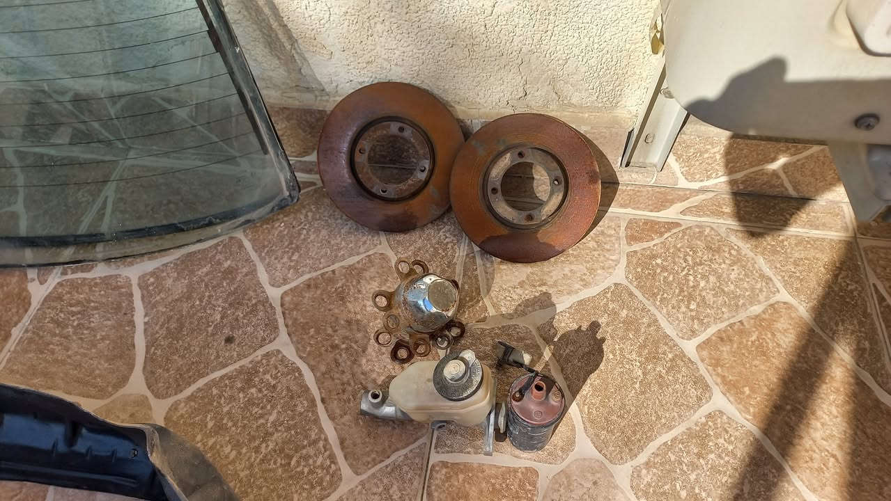 سلام عليكم غراض كورونا وسوبر للبيع مكاني كركوك للإستفسار الخاص مفتوح


**إذا كنت صاحب هذا الإعلان وتريد حذفه لأي سبب، رجاءا أرسل رسالة إلى الدعم الفني**