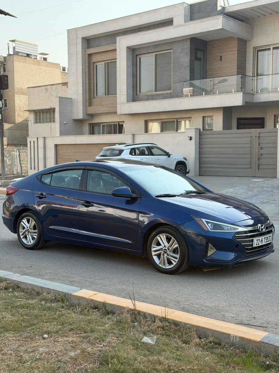 النترا  2020 وارد امريكي رقم اربيل بأسم شركة
حادثها جاملغ وبنيد وشوية من باب
كير at المرغوب 
محرك 2000 دوش
كير مكينة كفالة ممفتوح
 فول مواصفات 1/1 
بصمة 
سلايد 
رادارات 
كامرة شاشة 
كار بلي 
بعد هواي مواصفات
ماشية 89 الف ميل 
مكاني جميلة شارع خيرالله 
***********
السعر 128 ورقة
