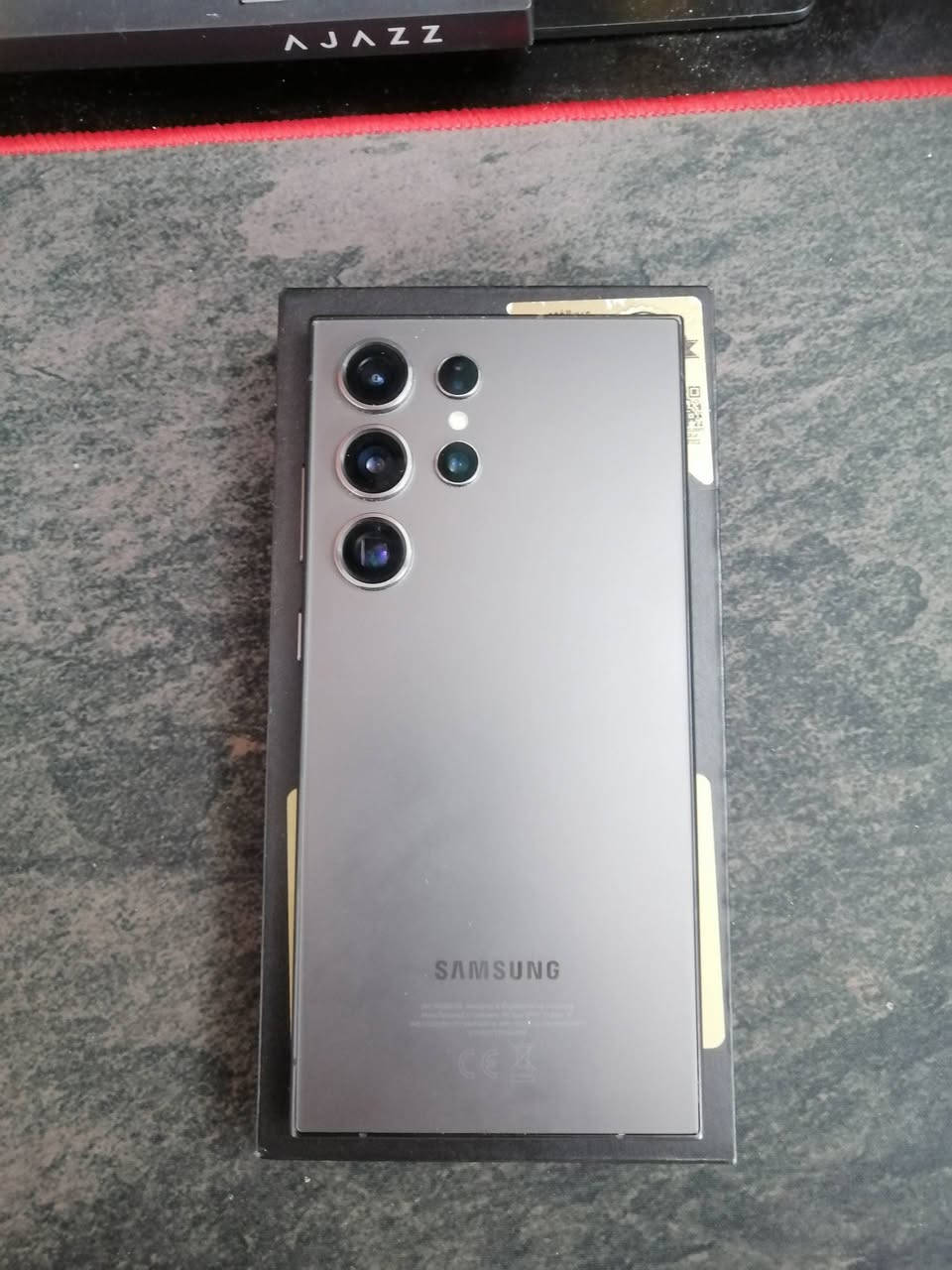 🔥 للبيع سامسونك S24 Ultra 256GB 🔥
اللون: أسود 🖤
الذاكرة: 256GB
الحالة: نظيف حيل، ما بي أي شي، شغال 100٪
كل ملحقاته موجودة.
السعر: 950 ألف و بي مجال بسيط
المكان: بغداد
اي استفسار خاص 📩


**إذا كنت صاحب هذا الإعلان وتريد حذفه لأي سبب، رجاءا أرسل رسالة إلى الدعم الفني**