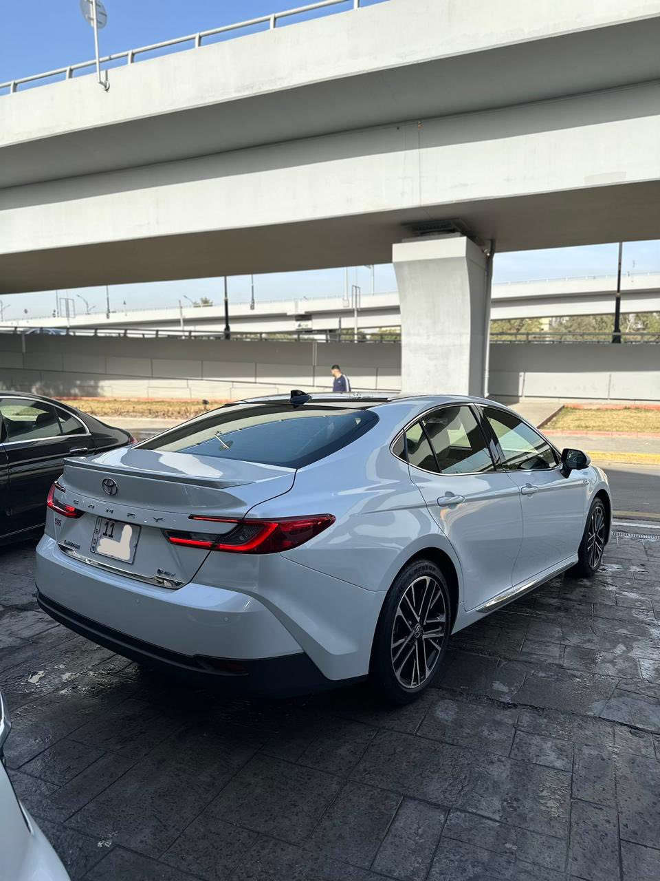 سلام عليكم
كامري 2025 لمتد ضمان شركه ساز
ياباني اصلي
اعلى مواصفات بل كامري
ماشيه 13 
مرقمه بغداد ب اسمي
داتا شو (تعرض العداد عل جامه الاماميه)
خمس كامرات
ردارات وتحديد مسار ونقط عمياء
مرايا وسطيه كامرا وزراك خلفي للكامرا
شباج امامي كروم بلاد 
بانوراما 
لايت اربع عدسات فول زينون
لد امامي خلفي 
بردات جانبيه+خلفيه كهرباء
شاشه كبيره ابل كار بلي+اندرويد اوتو 
شاشه خلفيه ايباد مقاعد اربعه كهرباء
تبريد مقاعد
مقاعد ميموري خزن
بيها هواي مواصفات ماتخلص 
العنوان بغداد
***********
