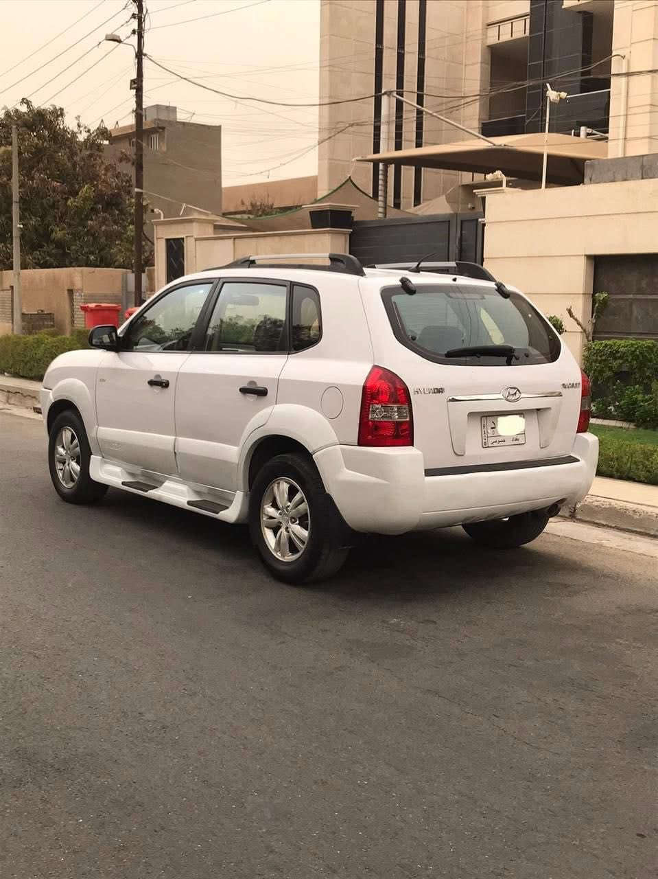 السلام عليكم سيارة توسان موديل 2009 
سيارة بيها بس بارد بلبنيد ولباب مال سايق  وبلصندوك
صبغ مابيها السيارة ماشية 133 حقيقي رقم انكليزي السيارة بسمي تحويل ثاني يوم 
سعرها 122 وبيها مجال قليل 
للاتصال 0780321118


**إذا كنت صاحب هذا الإعلان وتريد حذفه لأي سبب، رجاءا أرسل رسالة إلى الدعم الفني**