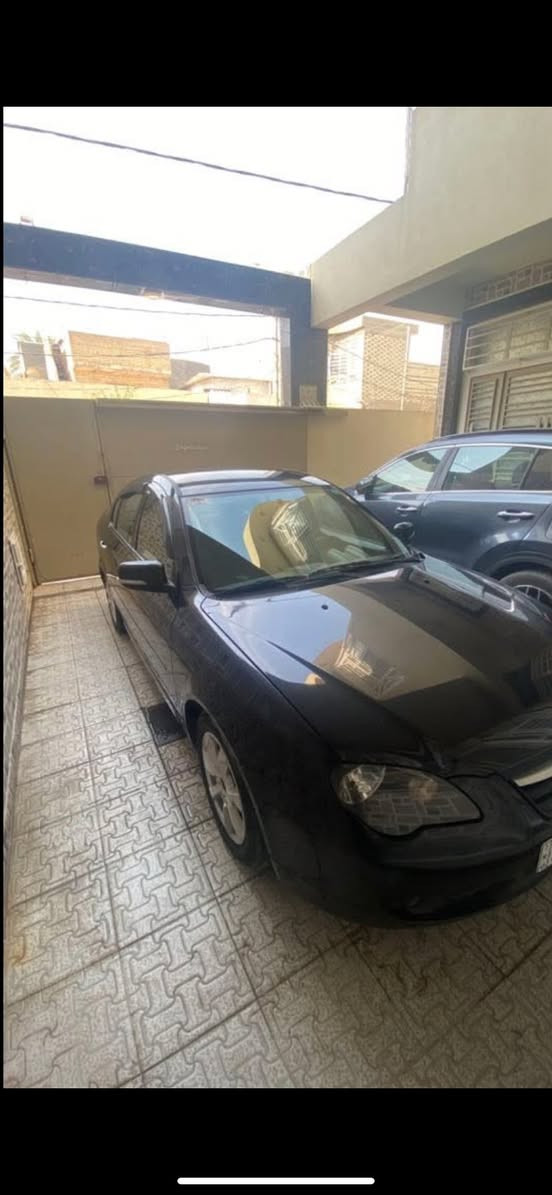 بروتون بيرسونا ٢٠١٦ السياره حلوه نضيفه كلش كامله تاخذها ربع ماتذب عليها بيها منضومة غاز ٦٠ لتر رقم بغداد جديد باسمي مداور ثاني يوم  بيها طخه بل جاملع الخلفي معمريها وصابغيها فقط موضحها بل صور السياره جديده وكامله
سعرها ٧٧ وبيها مجال


**إذا كنت صاحب هذا الإعلان وتريد حذفه لأي سبب، رجاءا أرسل رسالة إلى الدعم الفني**