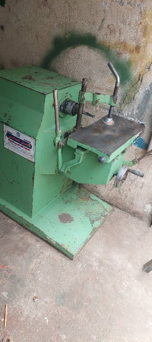 منقار سوري الصنع ماطوره سنكر ابلادي السعر مليون مكان بغداد النهضة شارع الهادي رقم ***********
