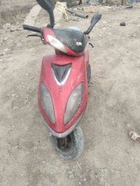 سيام • شغاله • يحتاج باتري