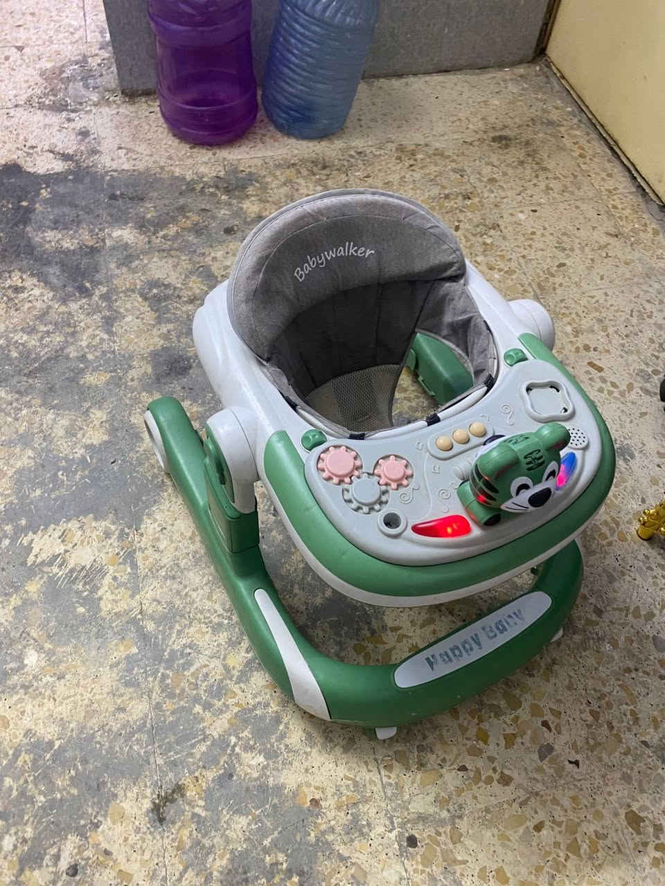 اللبيع مستعجله ستعمال قليل جدد بعدهن كربلاء الحر رقم ***********
