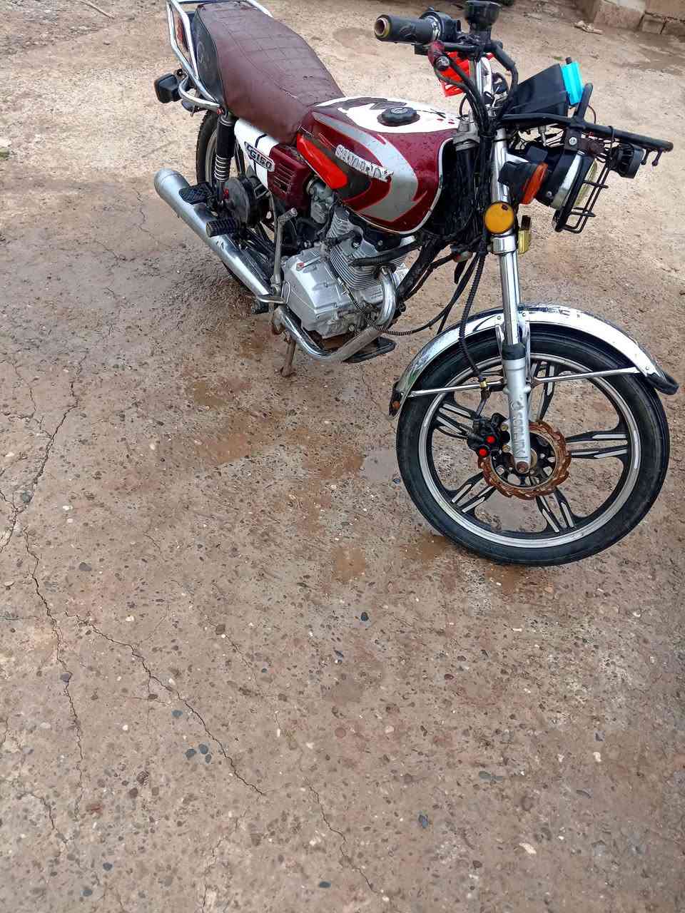 من بعد السلام للبيع سيفان 2020محرك مفتوح بس شرط صوت ناعم ومعدل فول الشراي يتصل***********مامتواجد عل خاص
