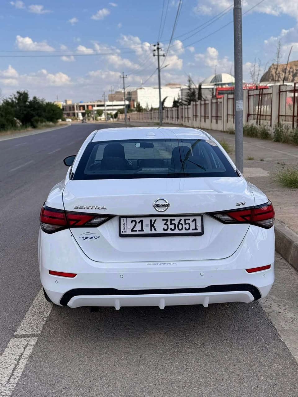 نیسان سێنترا مۆدێل ٢٠٢٢  SV
بێ بۆیاغ  تەنیا دەرگای پێشەوە  كەمێك PDR ی هەیە
مواسەفات شەغال
 سێ مۆدی لێخوڕینی هەیە (سپۆرت ، ئیكۆ ، نۆرماڵ)
ڕاداری پێش و دواوە و تەنیشتی هەیە
سەنەوی هەتا ٢٠٢٩ نوێیە 
نموونەیە  لە جوانی و تازەیی
ژ.م    *********** رانية, السليمانية

