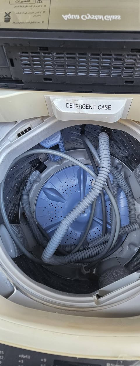 عندي غسالة اوتوماتيك مستخدمة ونظيفة مداخلة تصليح على وضع الشركة ١١كيلو السعر ١٣٠الف للاستفسار الاتصال على 
***********
