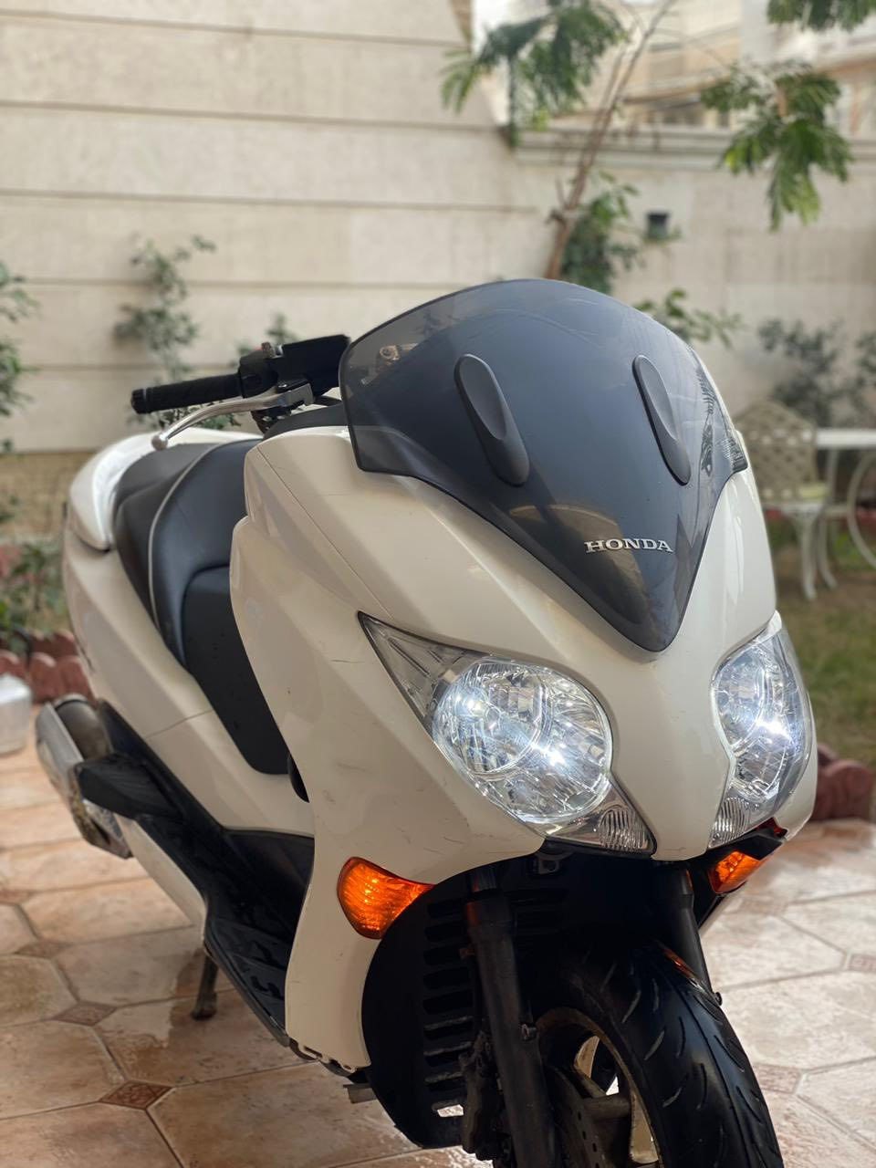 ‏دراجة فورزا صفر 10 للبيع
￼ دراجة الله شاهد ‏جديدة
‏ماشي 36 
￼ دراجة رقم بغداد رقم إنجليزي
￼ سبب البيع عدم التفرغ
￼ الرقم ***********
