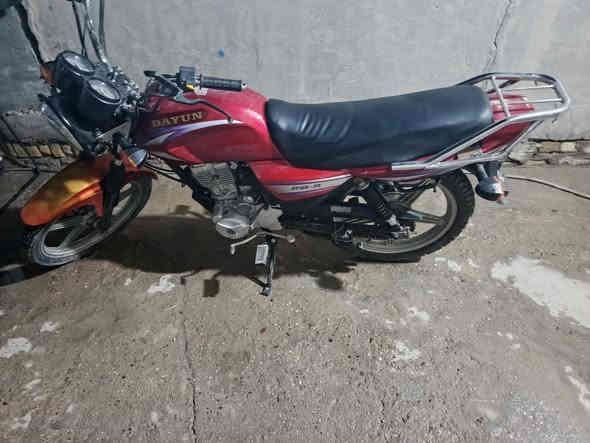 السلام عليكم للبيع او مراوس اوراق اصولي مكينة مامفتوحة سلف هندر لايت اشاير كلة شغال 21 600 وبيه مجال مكاني بابل ***********
