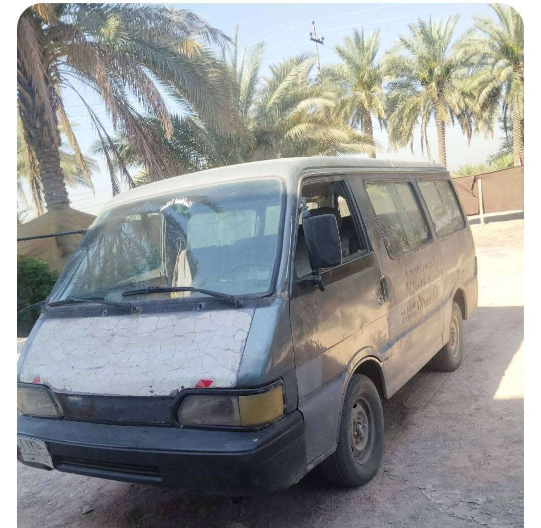 السلام عليكم سياره كيا بستا موديل ٩٤ بأسمي اسويلك وكاله مباشرتا بدون مكاتبه جاهزه كير ومحرك وحداديه تخم تاير باتري جلد ارضيه وصفاح خياس مصلح كله متواجد بالحله للإتصال *********** بيه واتساب
