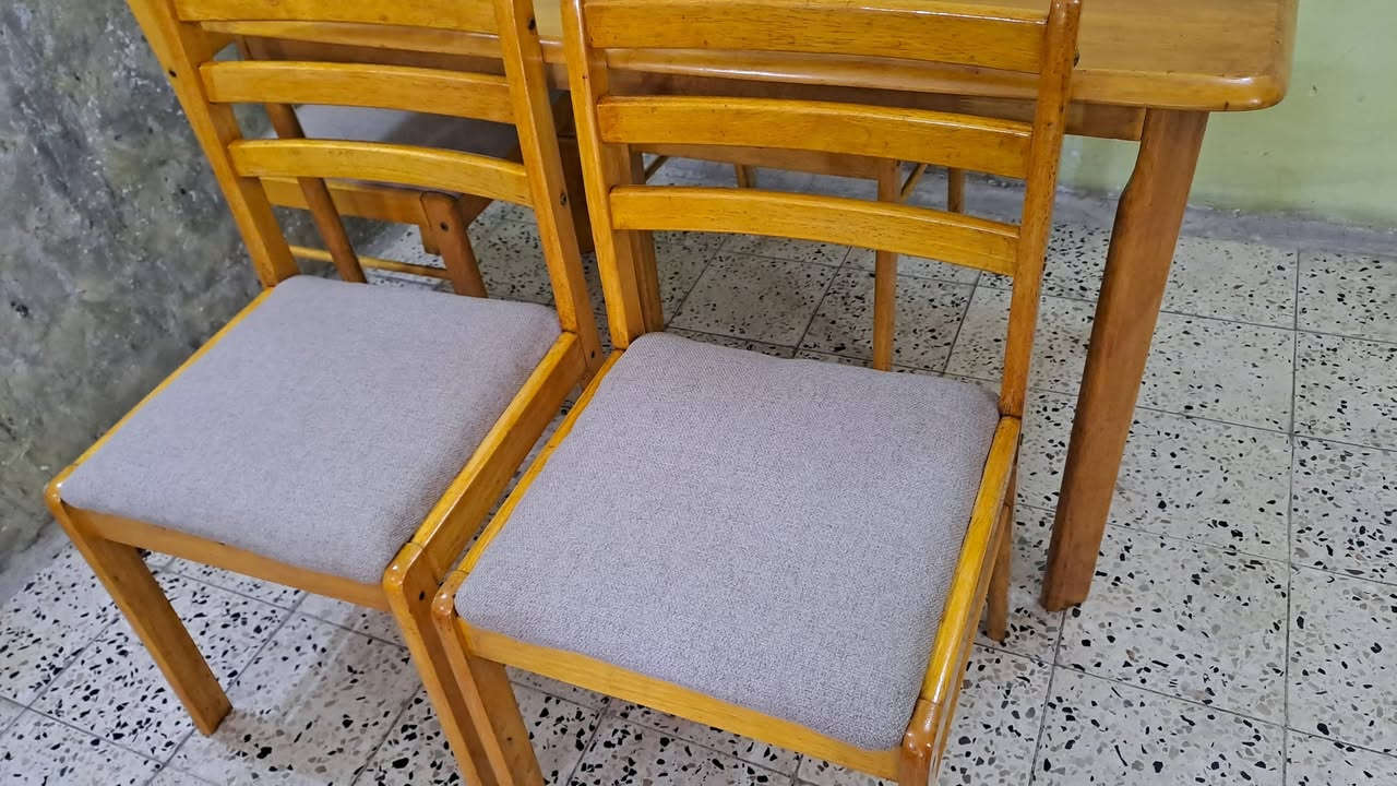 ميز طعام ٤ كراسي خشب زان سعر ٢٠٠ المكان بغداد الرصافه..توجد خدمة توصيل داخل بغداد فقط


**إذا كنت صاحب هذا الإعلان وتريد حذفه لأي سبب، رجاءا أرسل رسالة إلى الدعم الفني**