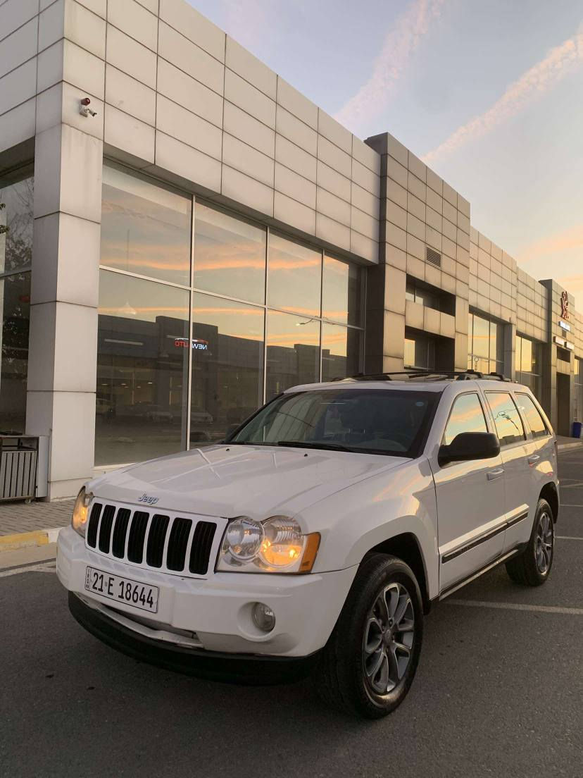 جیپ  ٢٠٠٧ لیمیتد

دەبڵ ئەکسل

فول مواسەفات 

٦ پستۆن 

سلاید 

توڵی سەقف 

بلاجکتۆر 

پایدەر کارەبا 

کوشن جلد + هیتەر + کارەبا 

٢٢٠ هەزار کیلۆمەتر رۆشتووە 

٣ پارچەی بۆیاخە ٢ چەمەلەغی پێشەوە و دەرگای سەکن 

رەقەم و سەنەوی تا ٢٠٣٠ تازەیە 

هەزەی تازەیە 

سلێمانی 

١٠٥ گەلا معامەلە 
***********
*********** السليمانية, العراق
