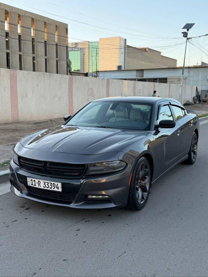 للبيع موديل 15 وراد كندي هزه جديده السعر 155 الاتصال ‭0787 747 7015‬
‭0775 552 4588‬
