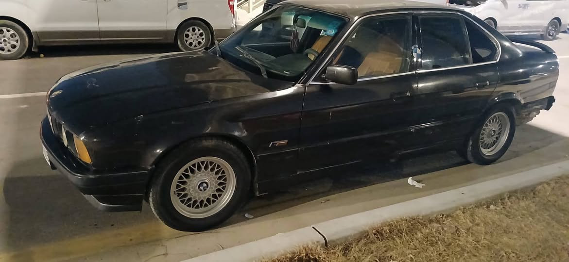 ٥٢٥ مسكر فول اتوماتيك غاز بانزين سياره  بسمي رقم انكليزي بغداد ٥ ويل كب ضربه ماكو صبغ جماليه تبريد شغال فتحه سلايت شغال بيه هواي مواصفات لايت زنون سعره ٦٠ بيه مجال   ***********نجف
