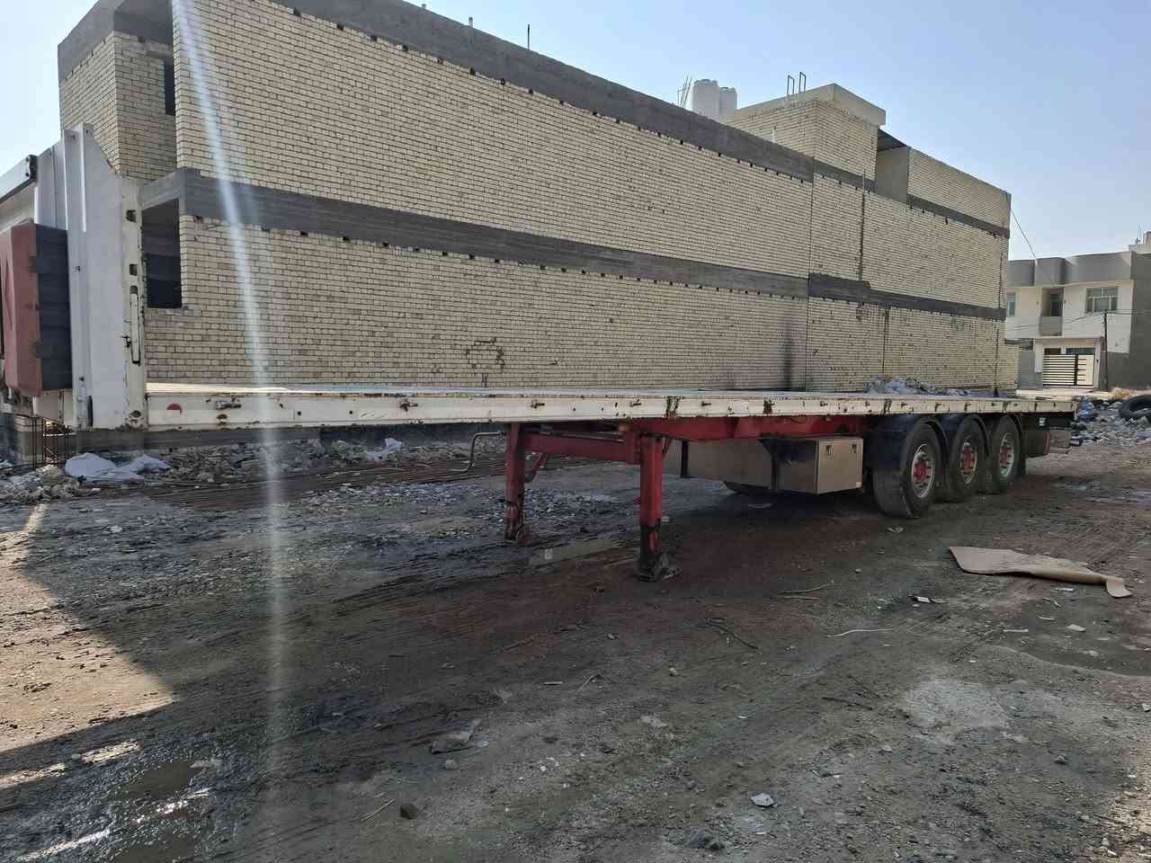 سلام عليكم للبيع 
عربانه اوربيه جديده مكفوله من كلشي
مجموعه دسك تخم تاير جديد كل نقص ما بيها 
مكان بغداد الكاظمية الاتصال ***********
